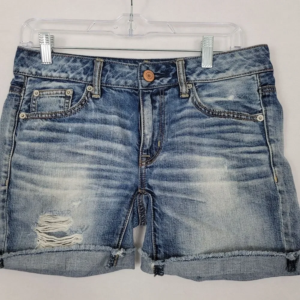 American Eagle Size 0 MIDI Jean Shortie Shorts Medium Wash Blue Stretch Summer